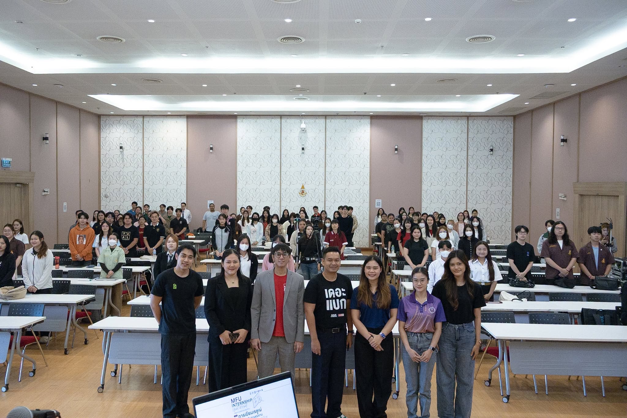 กิจกรรม “การเขียนเรซูเม่และการสัมภาษณ์งาน” (Resume Writing & Interview Workshop) 