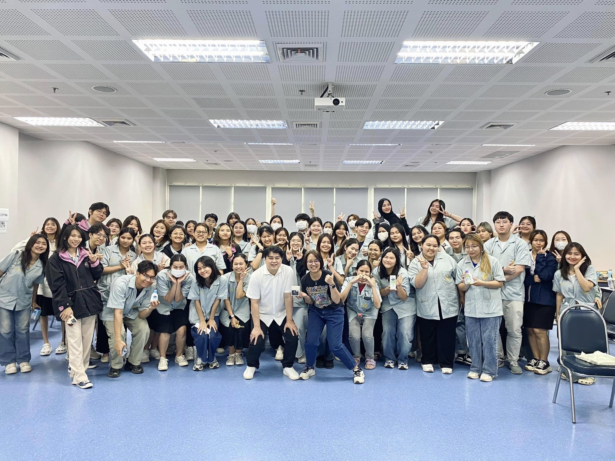 กิจกรรมสำนักวิชาพบนักศึกษา สำนักวิชาอุตสาหกรรมเกษตร (สาขาวิชานวัตกรรมวิทยาศาสตร์และเทคโนโลยีอาหาร) 