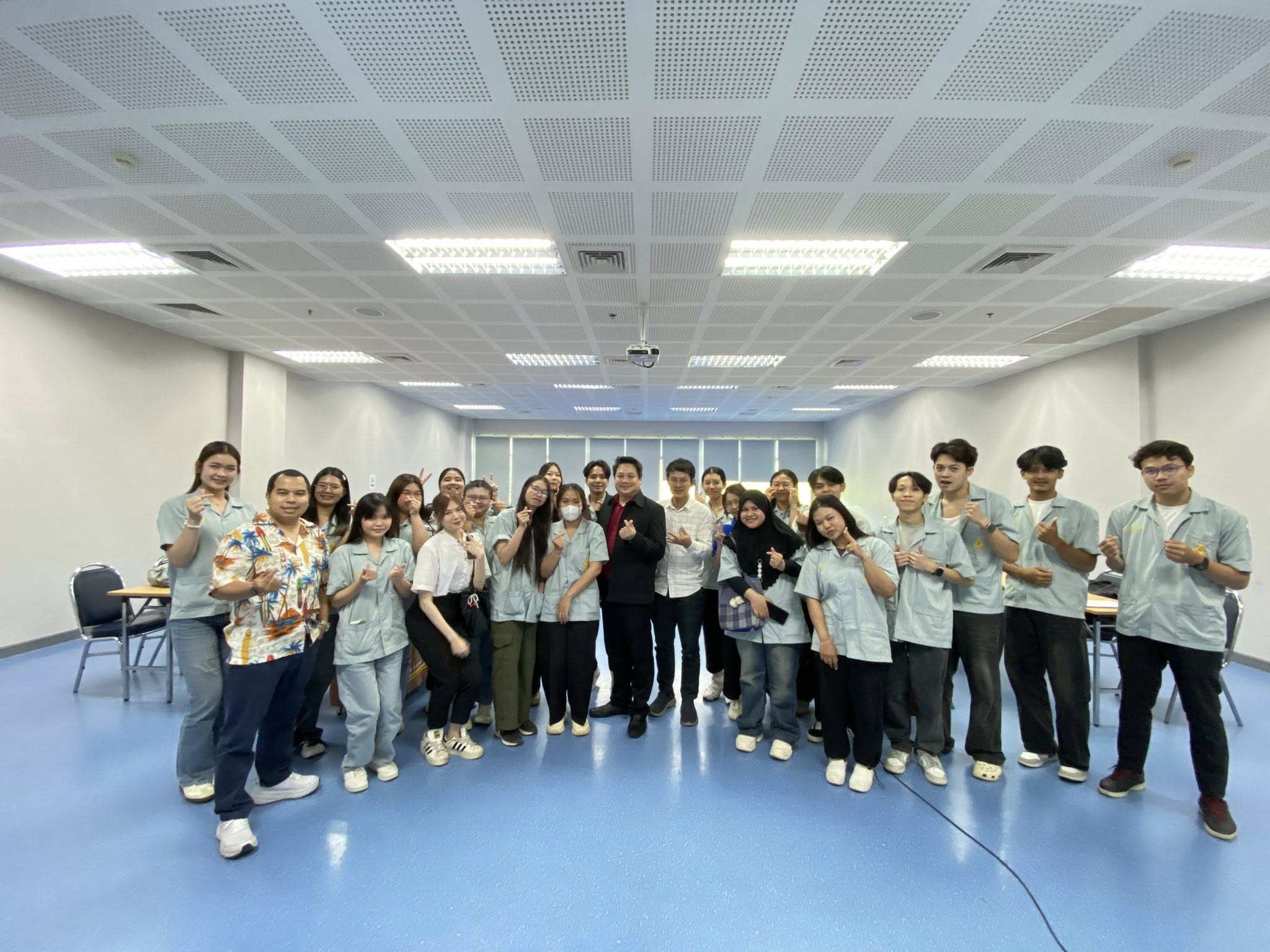 กิจกรรมสำนักวิชาพบนักศึกษา สำนักวิชาอุตสาหกรรมเกษตร (สาขาวิชาเทคโนโลยีหลังการเก็บเกี่ยวและโลจิสติกส์)